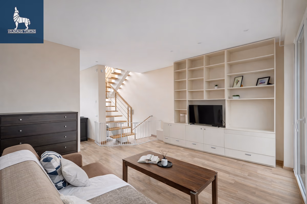 Parduodamas 63.1 m² Namas Vilniaus m.