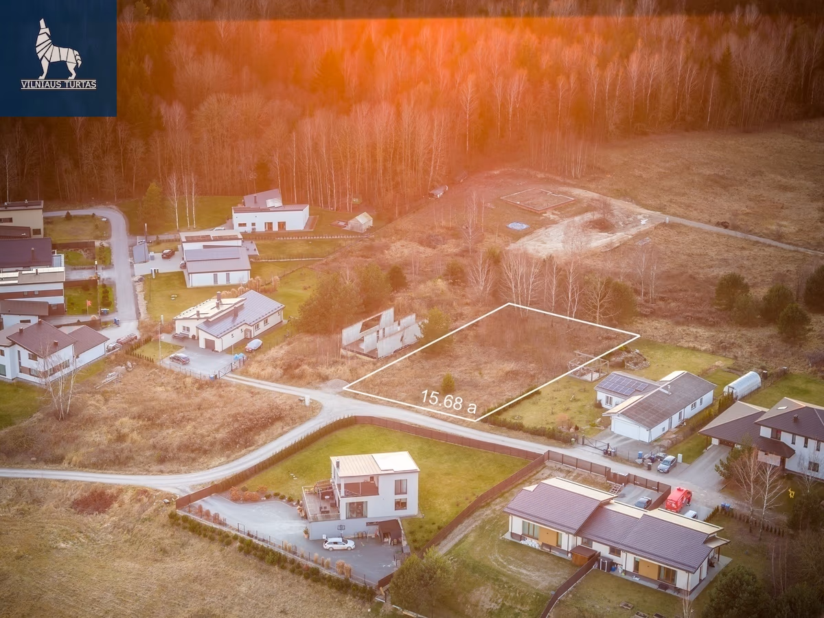 Parduodamas 15.68 a Sklypas Pikutiškių k.